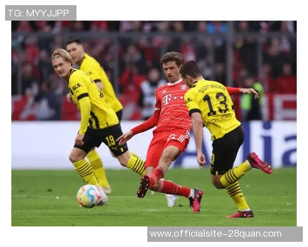 2014年拜仁慕尼黑与阿森纳经典对决回顾与分析