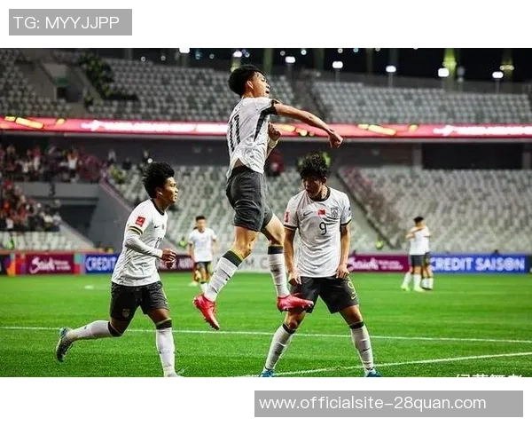 中国与卡塔尔足球比赛实时比分更新及精彩瞬间回顾