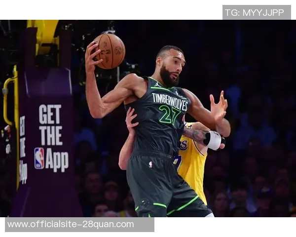 奥尼尔与爵士的经典对决回顾及其对NBA历史的影响分析